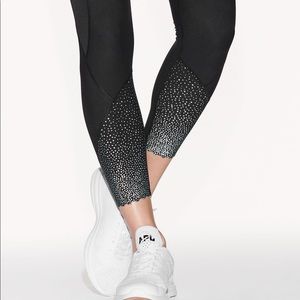 Lululemon Tight Stuff 7/8 Size 4